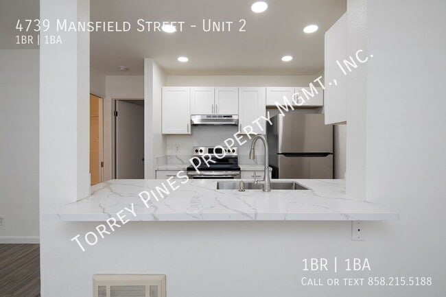 Building Photo - 4739 Mansfield St