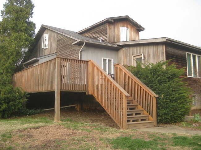 Photo - 300 Inman Terrace House