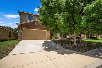 Building Photo - 10713 Gemsbuck Lodge