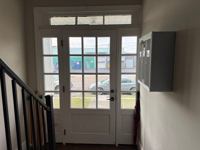 Building Photo - 708 Morgan St