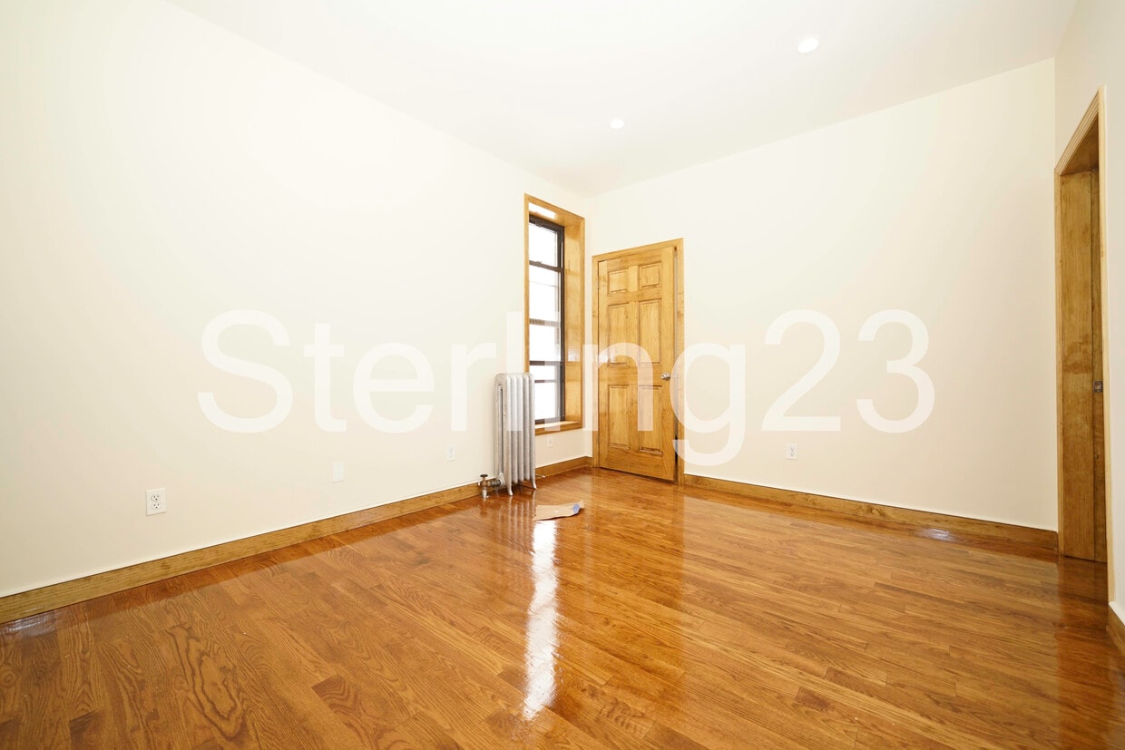 Primary Photo - 4606 30th Rd