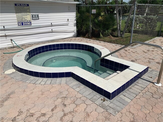 Foto del edificio - 12922 Cherrydale Ct