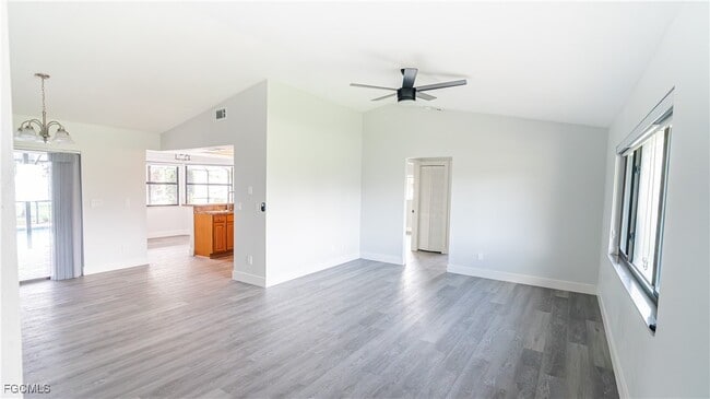 Foto del edificio - 1702 SE 14th St