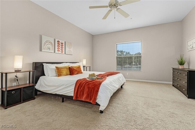 Foto del edificio - 13411 Hidden Palms Cv