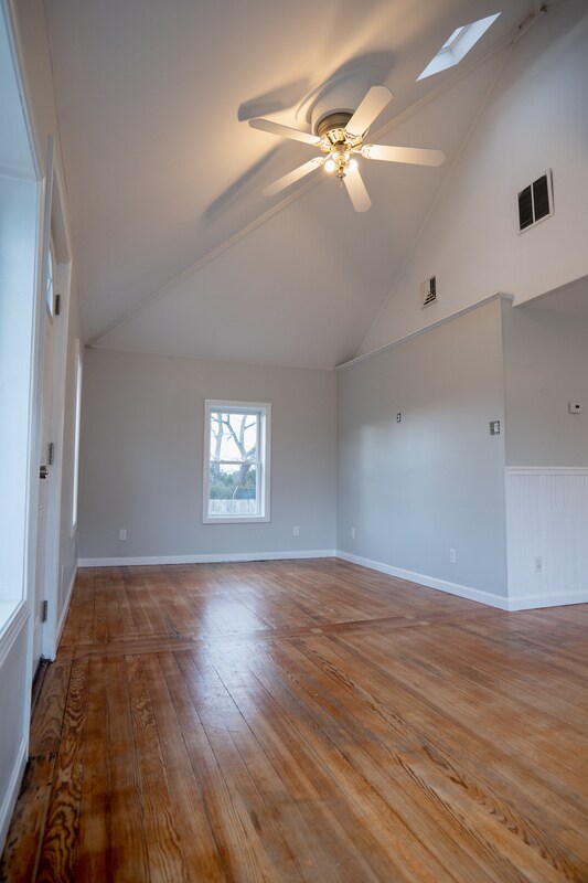 Building Photo - 64 Randolph Ave