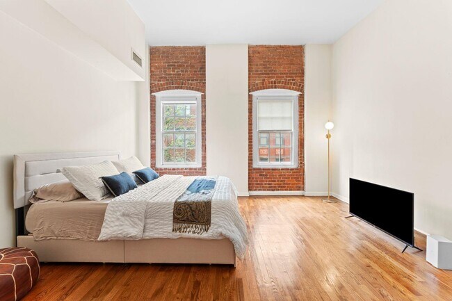 Foto del edificio - 158 Wayne St