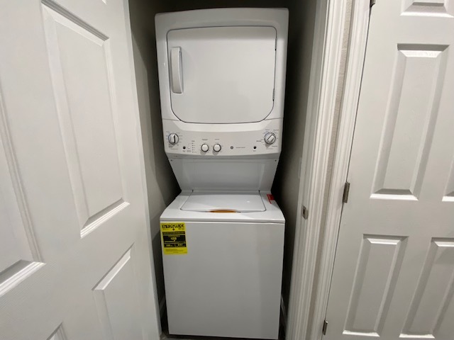 Washer/Dryer stacked in unit - 29280 Bowhill Rd