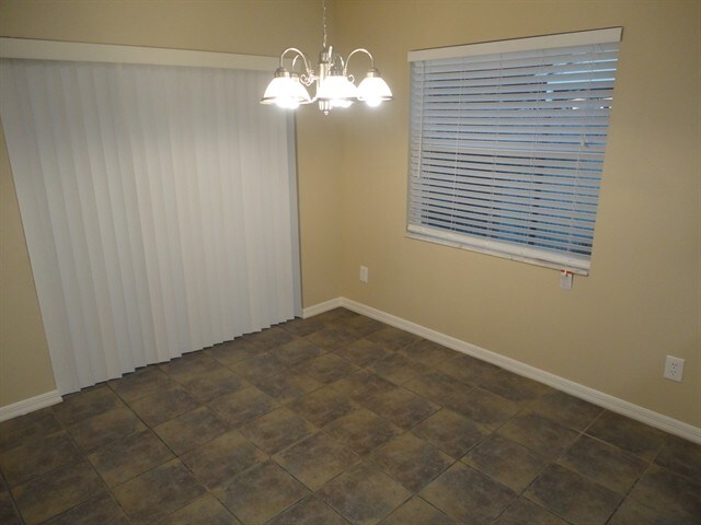 Foto del edificio - 1933 Woodcut Dr