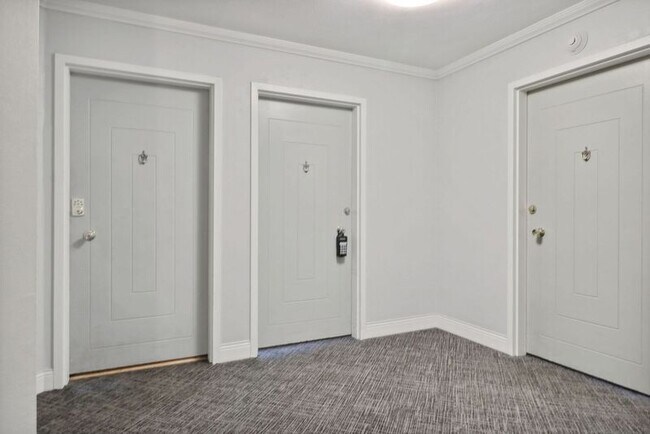 Foto del edificio - 550 E 12th Ave