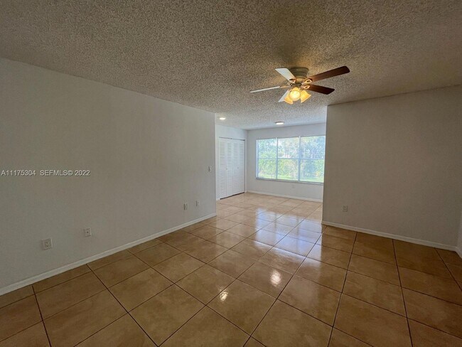 Foto del edificio - Spacious 2-bed, 2-bath apartment - Ponte Verde at Palm Beach Lakes