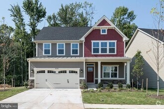 Building Photo - 8206 Hickory Hollow Dr