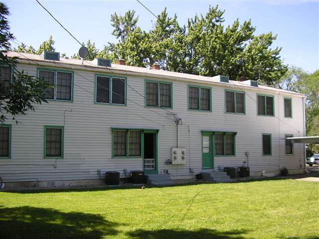 Building Photo - 3906 Pershing Dr