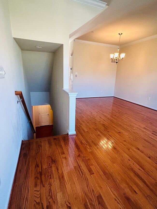 15353 Rosemont Manor Dr, Haymarket, VA 20169 Townhome Rentals in