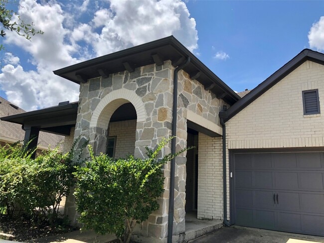 Building Photo - 2935 Eden Trails Ln