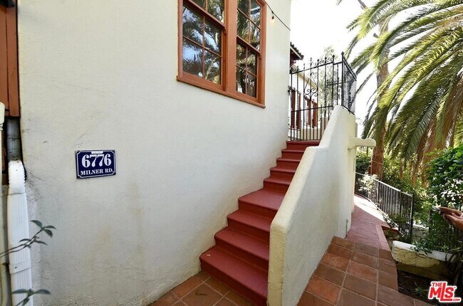 Foto del edificio - 6776 Milner Rd