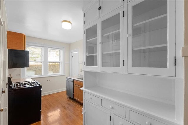 Foto del edificio - 811 Dobson St