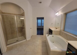 Building Photo - 226 Norwood Ct Building Photo - 226 Norwood Ct