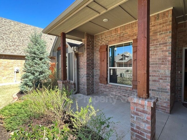 Foto del edificio - 3116 Drake Crest Dr