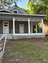 Building Photo - 532 Egan St