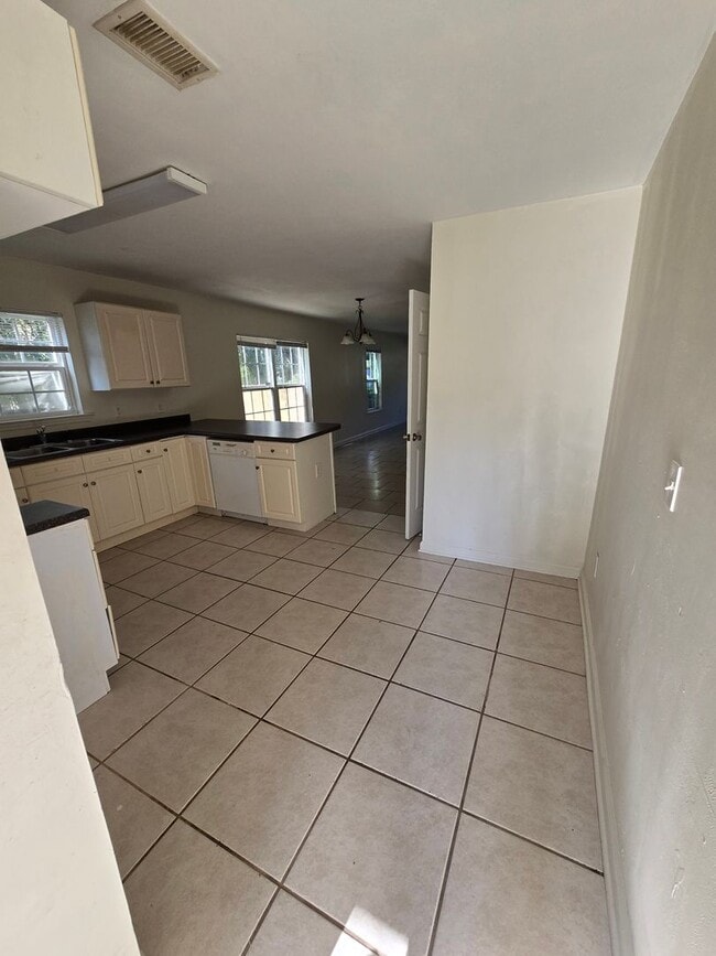 Photo - P735 Apartment