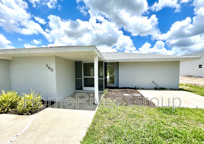 Foto principal - 565 Clearview Dr