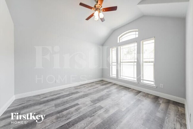 Building Photo - 6014 Kemrock Dr