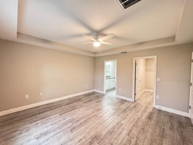 Foto del edificio - Coming Soon - Custom Home - Desirable SE O...