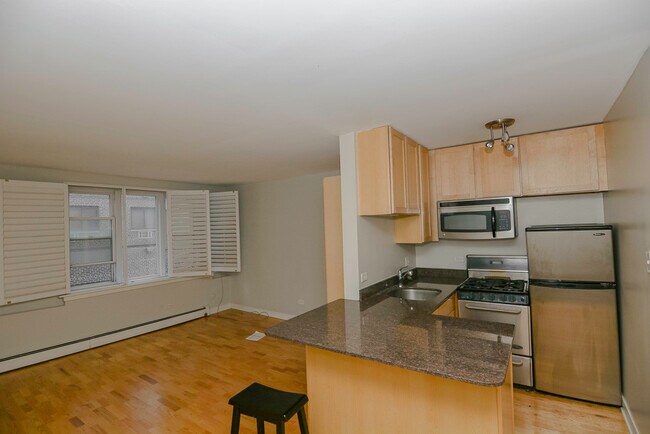 Foto del edificio - 625 W Wrightwood Ave