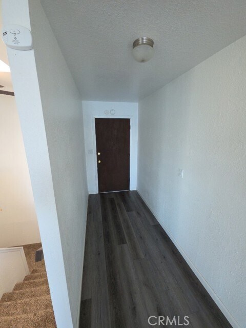 Foto del edificio - 3213 Westridge Dr