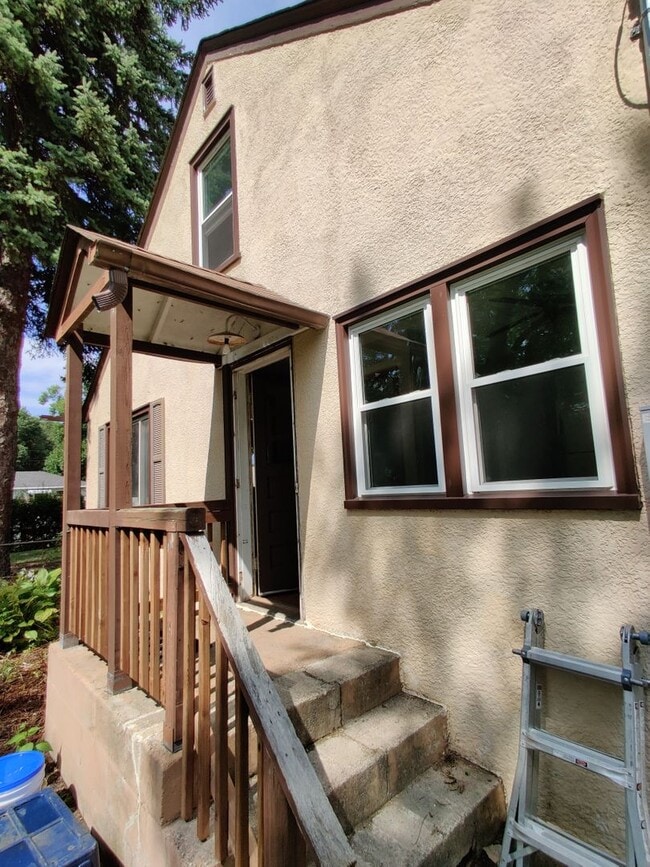 Building Photo - 8701 Wentworth Ave S
