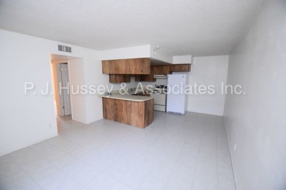 Foto del edificio - 600 N 4th St