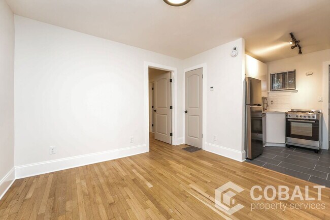 Foto del edificio - 755 St Charles Ave NE