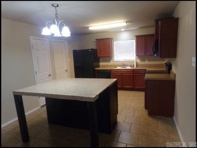 Foto del edificio - 316 Saunders Dr