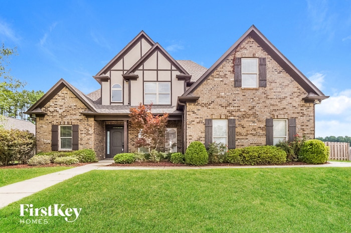 Primary Photo - 2029 Timberline Dr