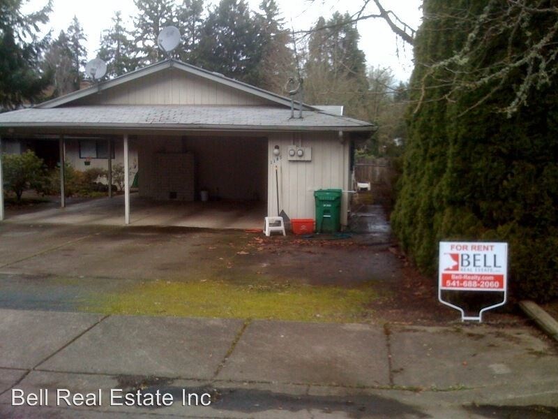 Primary Photo - 3 br, 2 bath House - 1185 Fir Acres
