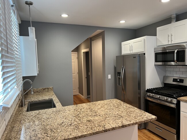 Kitchen - 1124 Emerald St