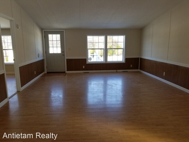 Building Photo - 3 br, 2 bath House - 11048 Bailey Springs ...