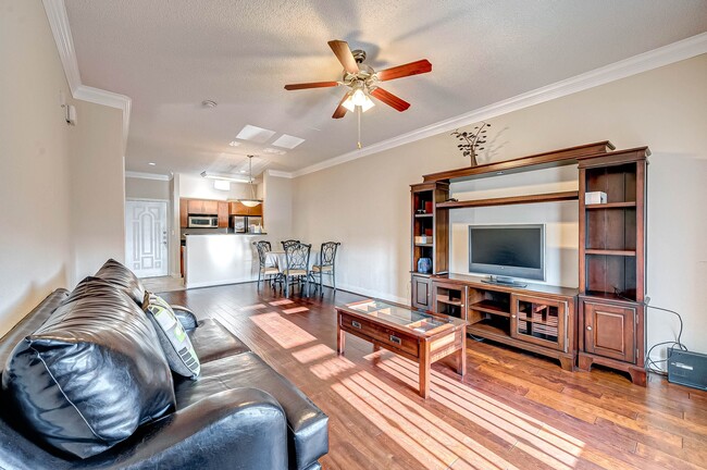 Building Photo - 2299 Lone Star Dr