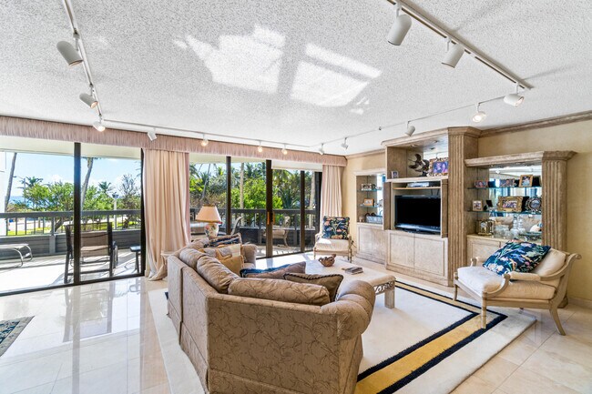 Building Photo - 120 S Ocean Blvd