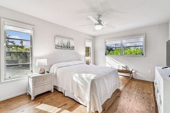 Foto del edificio - 7745 Manasota Key Rd