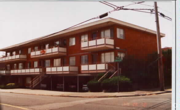 Building Photo - Jo Lamar Apartments