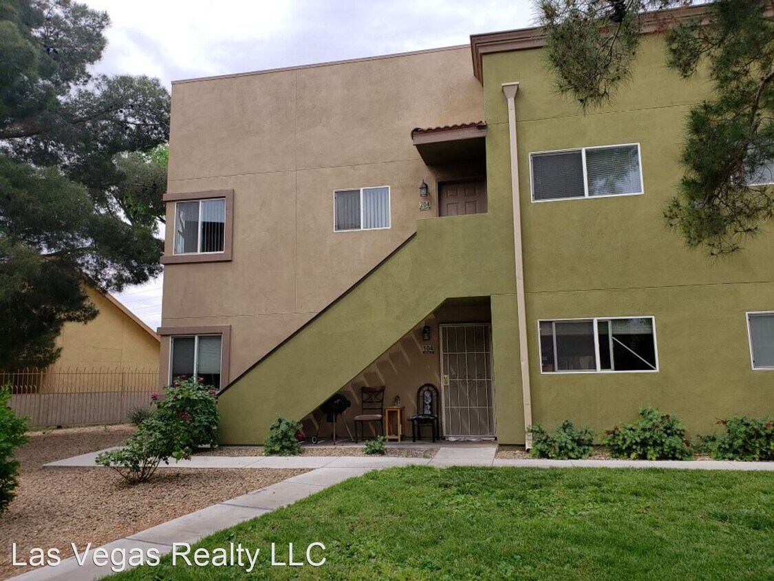 1816 N Decatur Blvd, Las Vegas, NV 89108 House Rental in Las Vegas