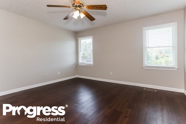 Foto del edificio - 820 Tidwell Rd