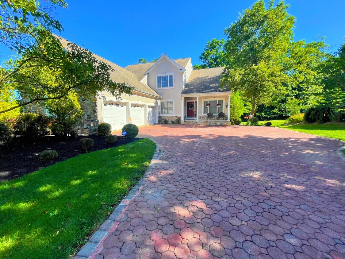 4 Southern Hills Dr, Skillman, NJ 08558 House Rental in Skillman, NJ