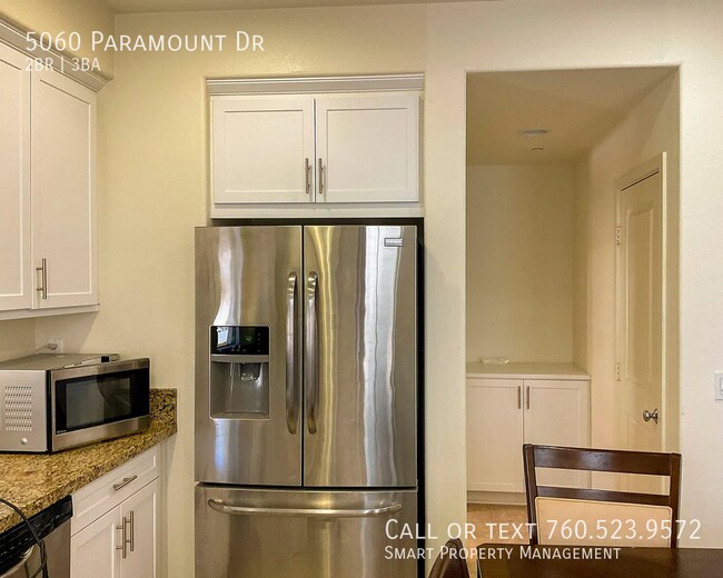 Foto del edificio - 5060 Paramount Dr