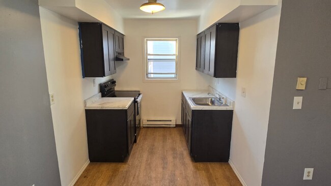 Foto del edificio - 384 S 6th St