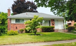 Building Photo - 941 Belton St
