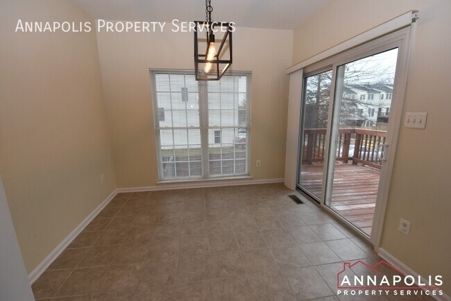 Building Photo - 2409 Jostaberry Way