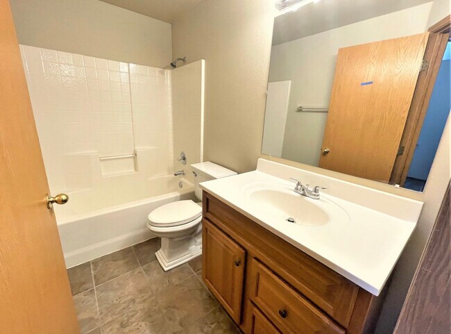 Foto del edificio - 3714 48th Ave NE