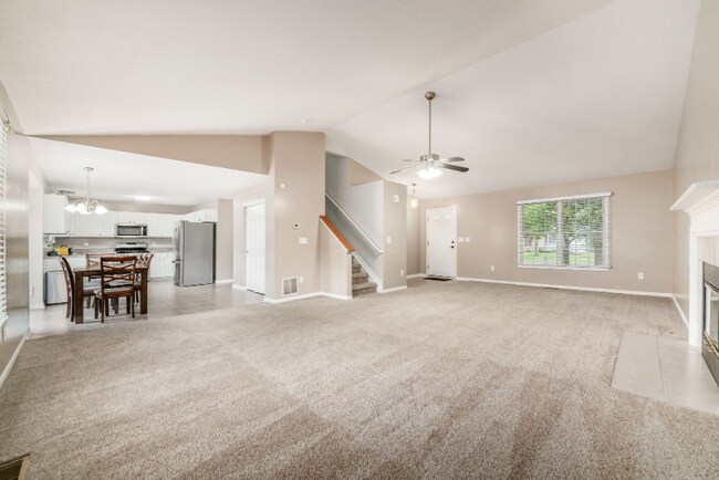 Foto del edificio - 8607 Clover Glade Dr